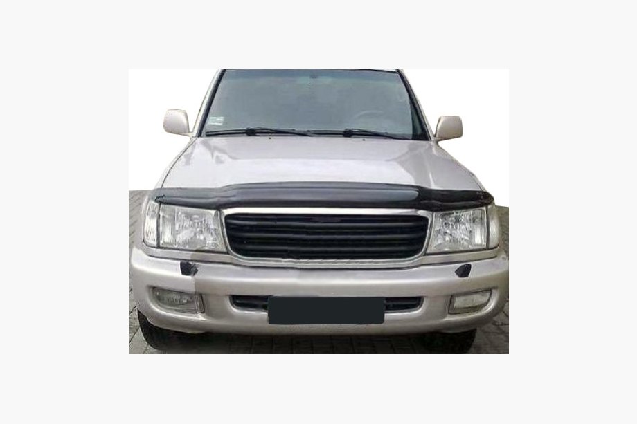 Toyota Land Cruiser 100 1998–2007 Kapota deflektors (SIM) Image