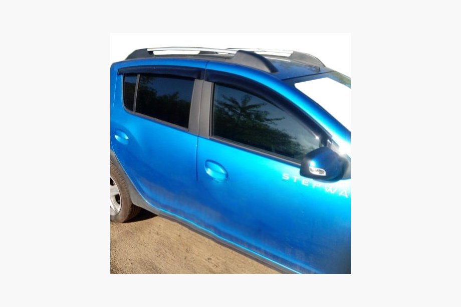 Renault Sandero 2013–2022 Logu deflektori HB (4 gab., SIM) Image