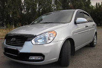 Hyundai Accent 2006–2010 Kapota deflektors (SIM) foto 1
