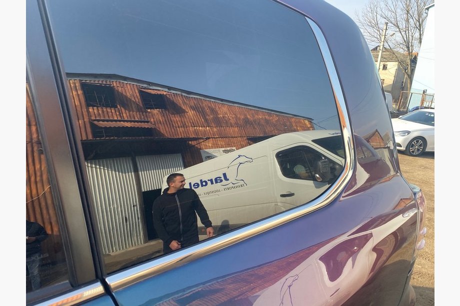 Lexus LX570/450d 2008–2022 Nerūsējošā tērauda aizmugurējā stikla stūru uzlikas (2 gab.) Foto 1