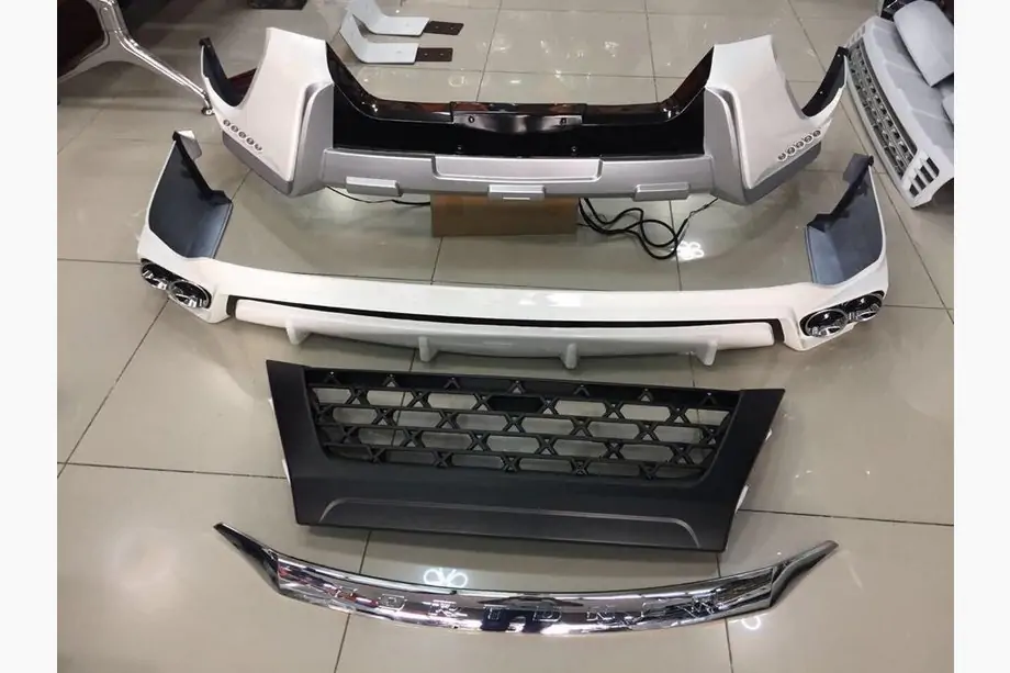 Toyota Fortuner 2015– Virsbūves bodykit komplekts (TRD) Image