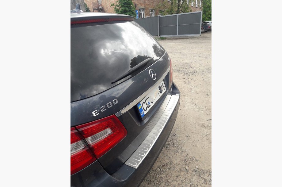 Mercedes E-class W212 2009–2016 Aizmugurējā bufera aizsarguzlika OmsaLine (2009-2013, SW, nerūsējošais tērauds) Image
