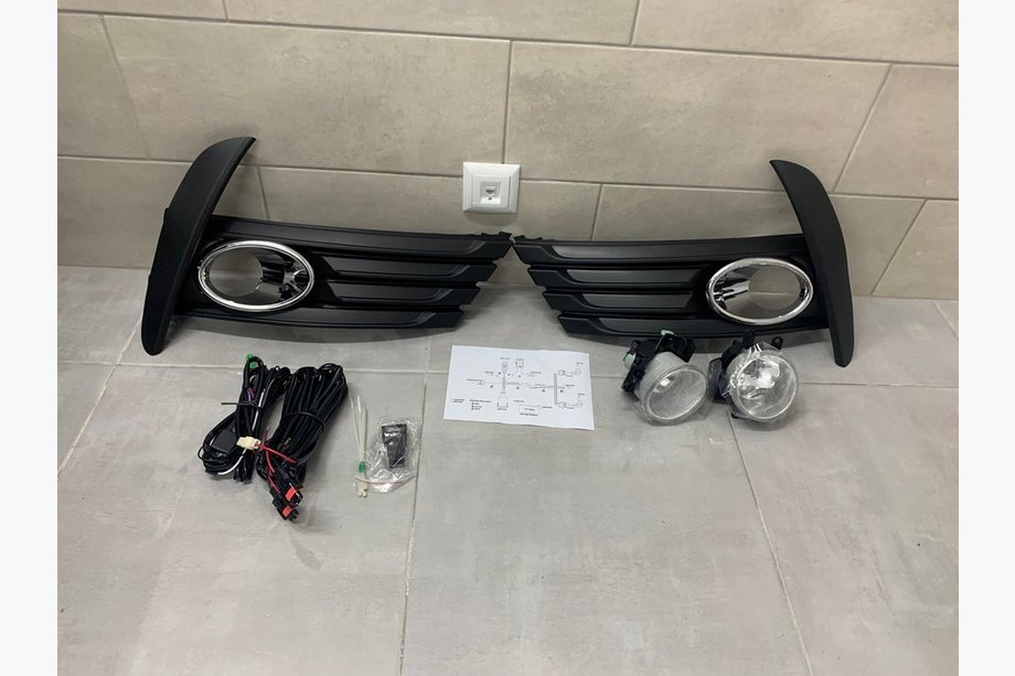 Toyota Corolla 2013–2019 Miglas lukturi 2017-2019 (halogēna) Image