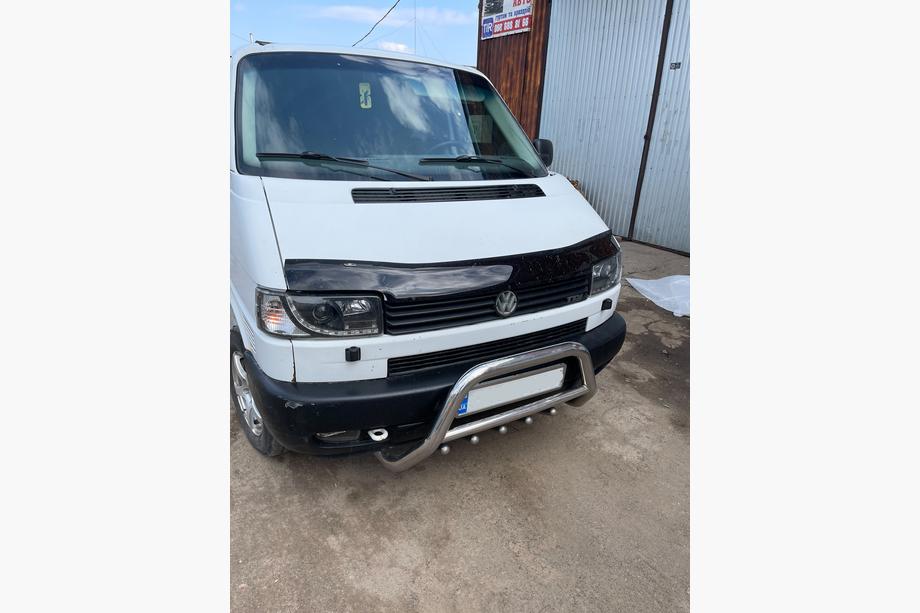 Volkswagen T4 Caravelle/Multivan 1990–2003 Motora pārsega deflektors (taisnie lukturi) (HIC) Image