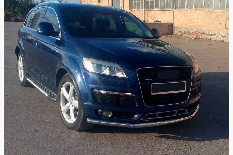 Audi Q7 2005–2015 Sānu sliekšņi Line (2 gab., alumīnijs) Image