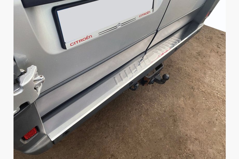 Fiat Ducato 2006–2025 Aizmugurējā bufera uzlika (nerūsējošais tērauds) Image