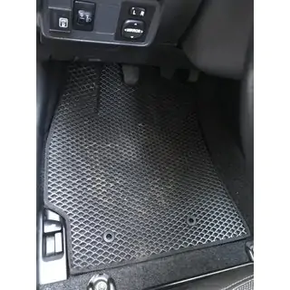 EVA auto paklājiņi (melni) foto 2