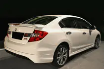 Honda Civic Sedan IX 2011–2016 Isikli spoilers krāsošanai foto 1