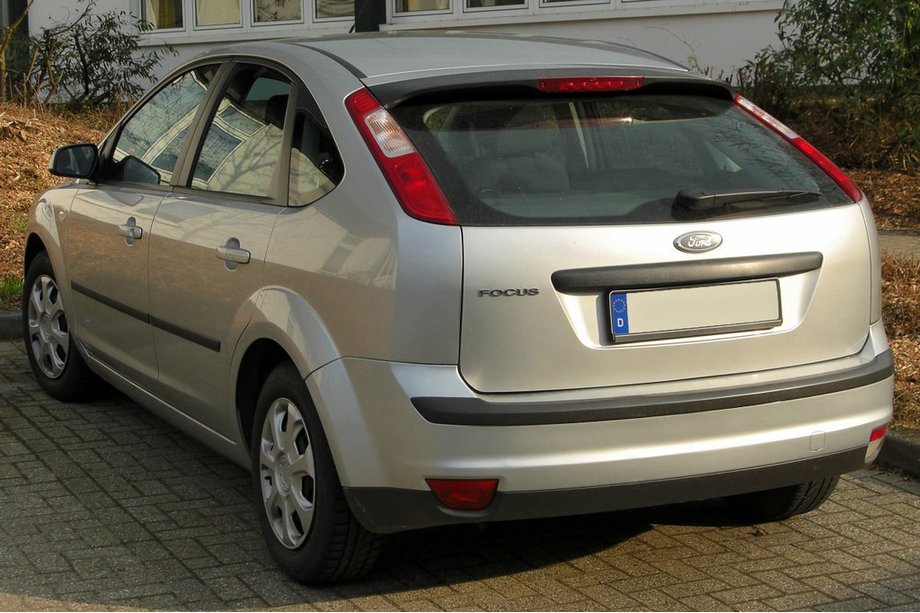 Ford Focus II 2005–2008 Spoileris HB (krāsošanai) Image