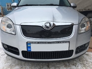 Skoda Fabia 2007–2014 Ziemas pārsegs radiatora režģim (2007-2010, augšējais) foto 1