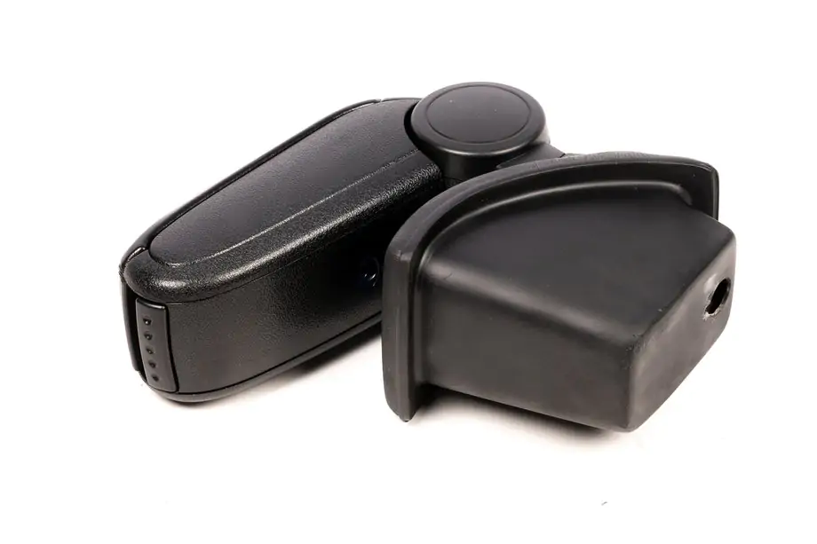 Renault Megane II 2004–2009 Roku balsts V1 (glāžu turētājā) Image