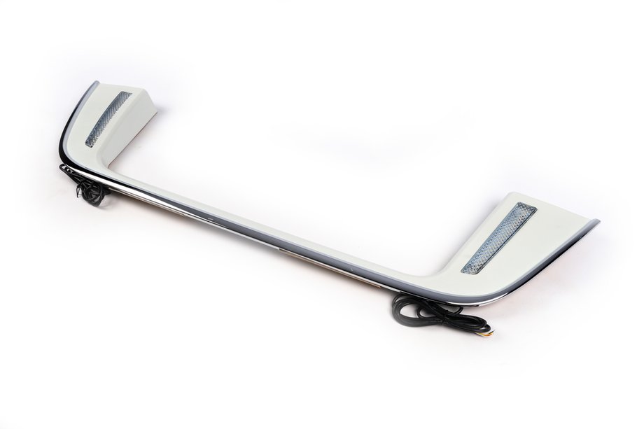 Toyota Land Cruiser 200 2007–2021 LED numura zīmes turētājs Image