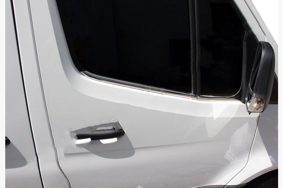 Mercedes Sprinter W907/W910 2018– Logu apmales (4 gab.) Image
