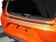 Renault Clio V 2019– Aizmugurējā bufera uzlika (nerūsējošais tērauds) foto 1