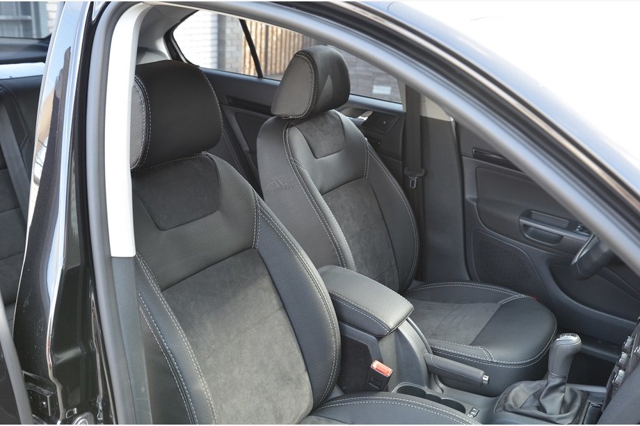 Skoda Octavia II A5 2006–2010 Autosēdekļu pārvalki SoyuzAuto Leather-style Image
