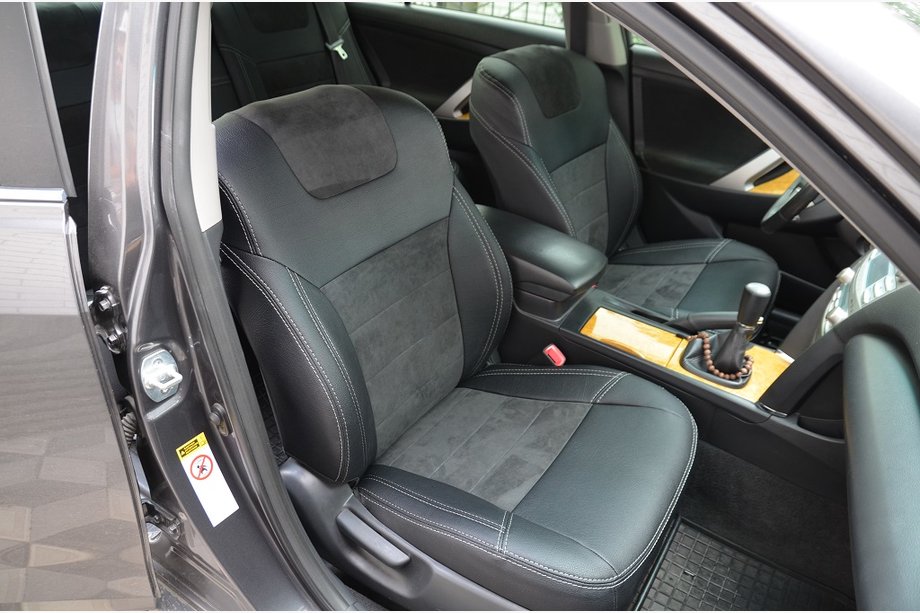 Toyota Venza 2008–2017 Autosēdekļu pārvalki SoyuzAuto Leather-style Image