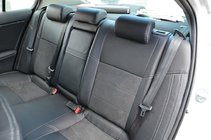 Toyota Avensis 2009–2018 Automašīnas sēdekļu pārvalki (mākslīgā āda → Alcantara aizstājējs) foto 4
