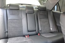 Toyota Camry 2011–2017 Autosēdekļu pārvalki (ādas imitācija / alkantaras aizstājējs, Elite) foto 2