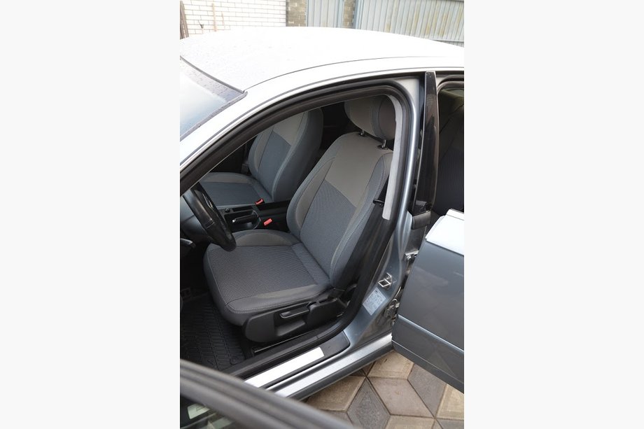 Audi A4 B7 2004–2008 Autosēdekļu pārvalki (mākslīgā āda↗audums) Image