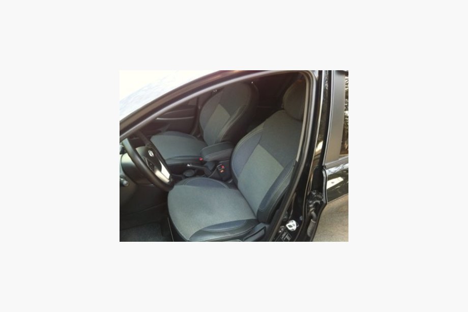 Hyundai Accent 2011–2017 Autosēdekļu pārvalki (mākslīgā āda↗audums, Premium) Image