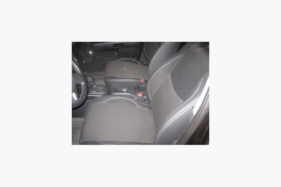 Kia Soul I 2008–2013 Modeļspecifiski ekoādas sēdekļu pārvalki Brothers Premium Image