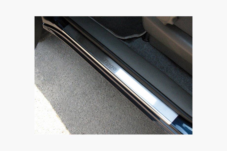 Chery Tiggo 1 2005–2016 Sliekšņu uzlikas Nataniko (4 gab., nerūsējošais tērauds) Premium - 3M līmlente, 0,8 mm Image
