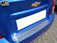 Chevrolet Aveo T300 2011–2020 Aizmugurējā bampera uzlika Nataniko (nerūsējošais tērauds) Sedans foto 1