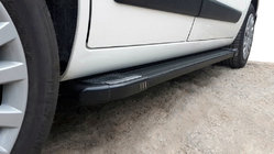 Fiat Fiorino/Qubo 2008–2024 Sānu sliekšņi Rainbow Black (2 gab., alumīnija profils) foto 2