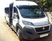 Fiat Ducato 2006–2025 Vējstikla vizieris (melns spīdīgs, 5 mm) foto 1