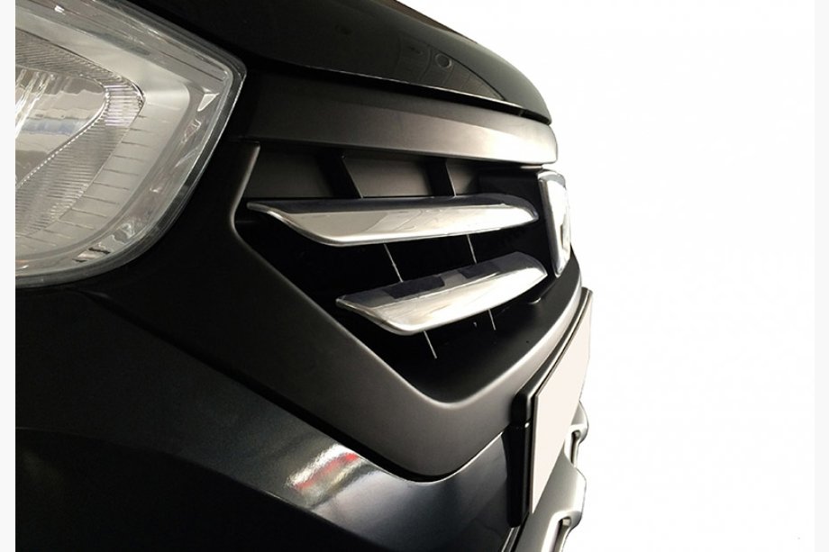 Dacia Lodgy 2012–2022 Radiatora režģa uzlikas (2015↗, 4 gab., nerūsējošais tērauds) Image