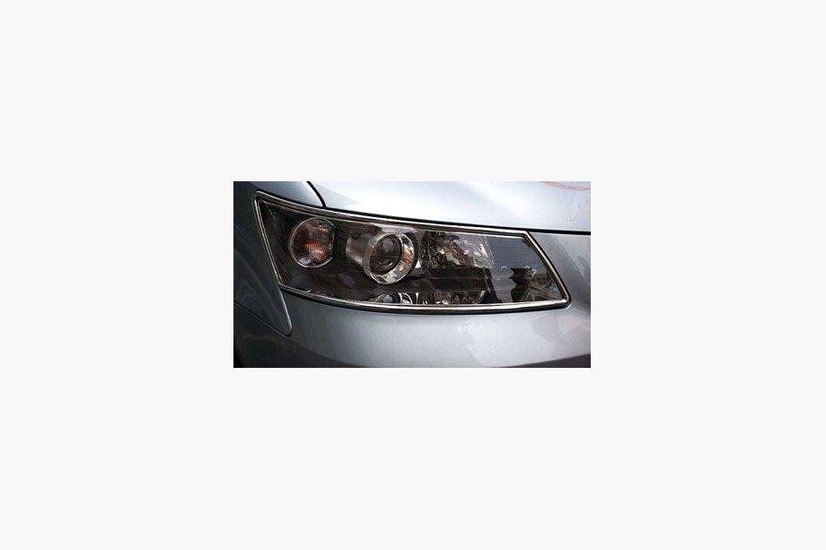Hyundai Sonata NF 2004–2009 Hromētas priekšējo lukturu uzlikas 2005-2008 (2 gab., plastmasa) Image