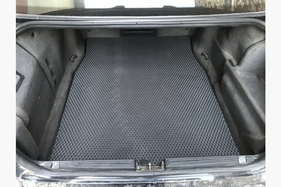 BMW 7. sērija E38 1994–2001 EVA bagāžnieka paklājiņš (melns) Image