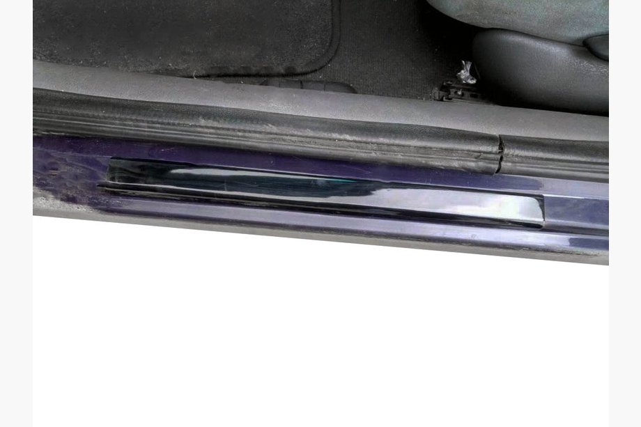 Renault Laguna 1994–2001 Hromēti sliekšņu uzlikas (2 gab., ABS) Image