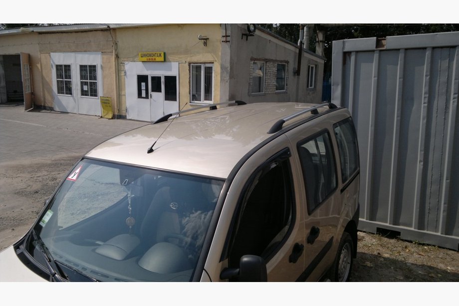 Fiat Doblo I 2005–2010 Hromēti jumta reliņi Foto 13