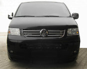 Volkswagen T5 Caravelle 2004–2010 Priekšējā apakšējā lūpa ar LED (krāsojama) foto 2