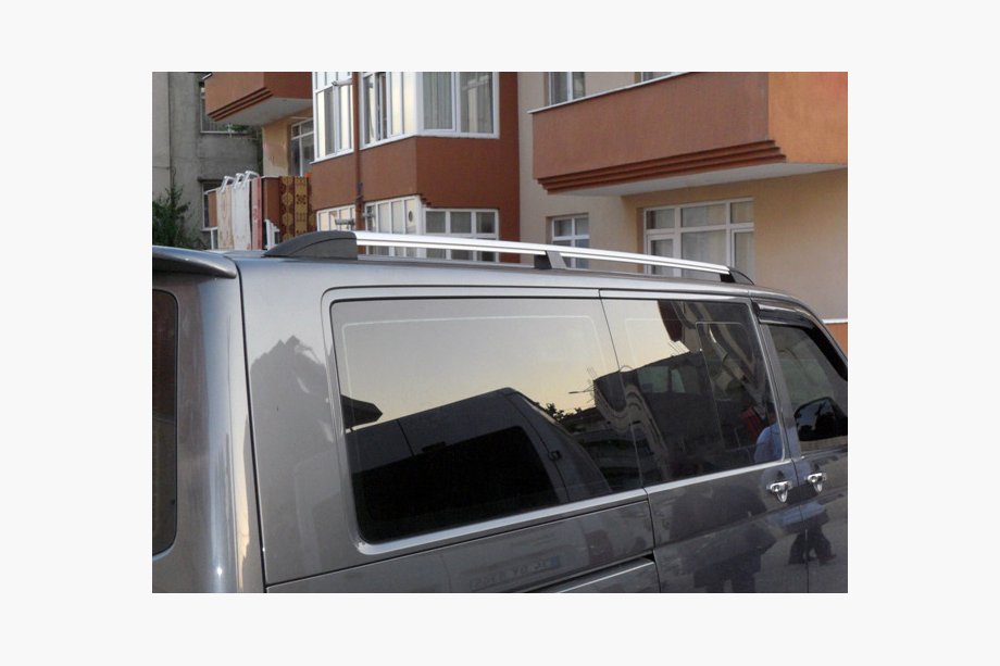 Volkswagen T5 Multivan 2003–2010 (Skyline) Jumta reliņi hromēti (plastmasas kāja) Image