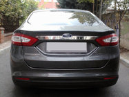 Ford Mondeo 2014–2022 Hroma līste virs numura zīmes (nerūsējošais tērauds) foto 1