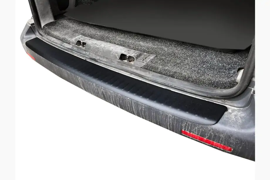 Volkswagen T5 Caravelle 2004–2010 Aizmugurējā bufera uzlika ar atloku (ABS plastmasa) Foto 1