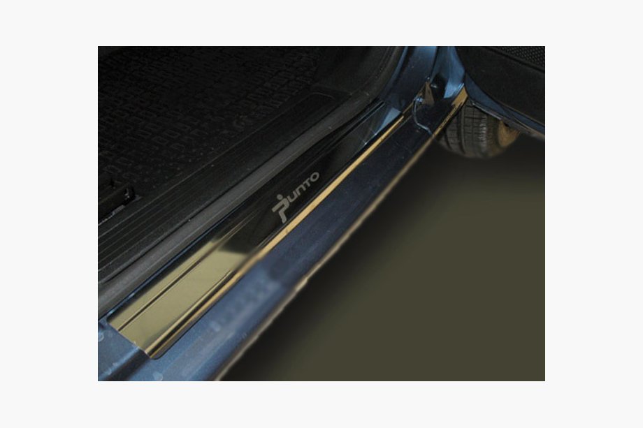 Fiat Punto Grande/EVO 2006–2018 Sliekšņu uzlikas Natanika Premium (2 gab., nerūsējošais tērauds) Image