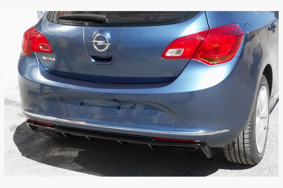 Opel Astra J 2009–2015 Aizmugurējā difuzora uzlika (krāsošanai) Image