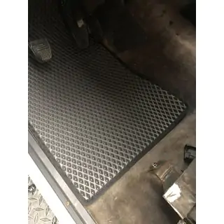 EVA auto paklājiņi (melni)