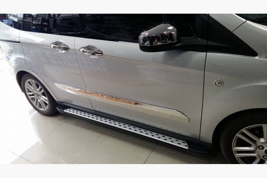 Ford Courier 2014–2023 Durvju moldingi (4 gab., nerūsējošais tērauds) Image