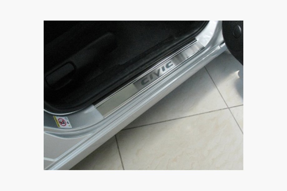 Honda Civic HB 2012–2020 Nataniko Premium durvju sliekšņu uzlikas (4 gab., nerūsējošais tērauds) Image
