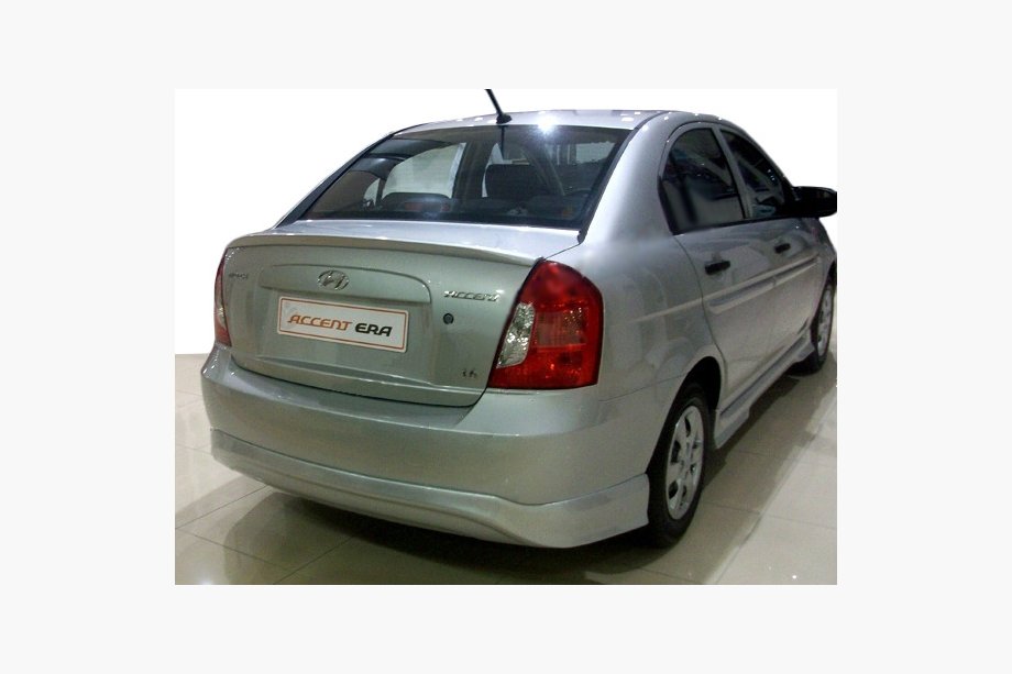 Hyundai Accent 2006–2010 Aizmugurējā apakšējā uzlika (krāsošanai) Image