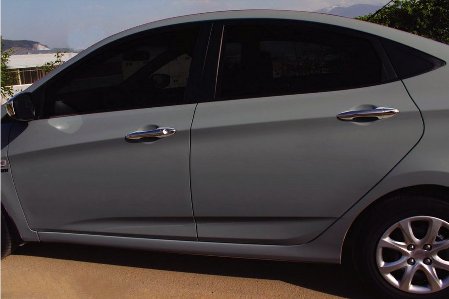 Hyundai Accent 2011–2017 Durvju rokturu uzlikas (4 gab., nerūsējošais tērauds) Carmos - turku teras Image