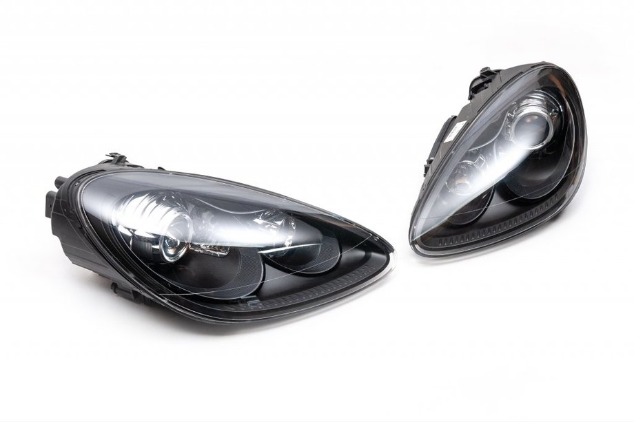 Porsche Cayenne 2010–2017 Priekšējie lukturi, oriģinālie GTS 2010-2015 (2 gab., HID) Image