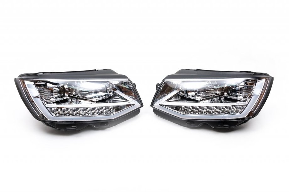Volkswagen T6 2015–2024 Priekšējie lukturi ar LED gaismām 2015-2019 (Silver, 2 gab.) Image