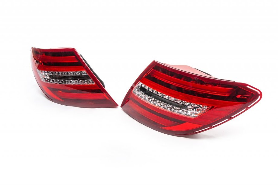 Mercedes C klase W204 2007–2015 LED aizmugurējie lukturi (2011-2015, 2 gab.) Image
