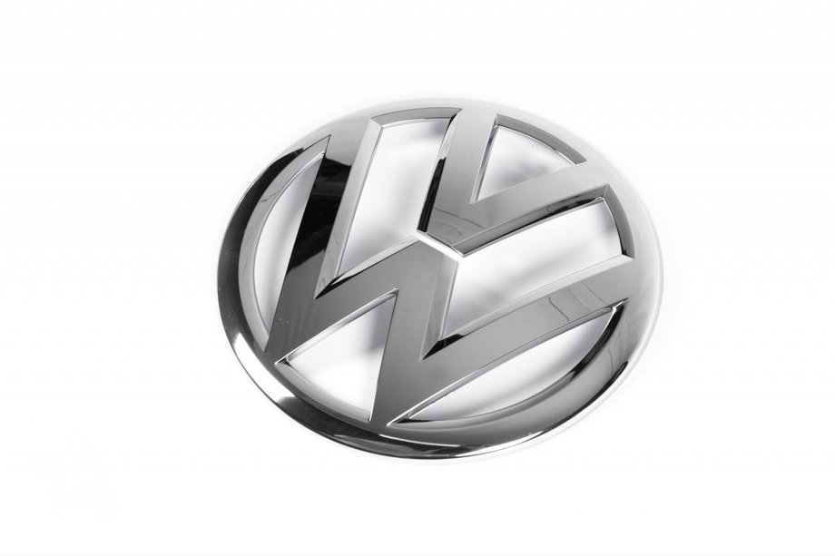 Volkswagen Tiguan 2007–2016 Priekšējā emblēma 2012-2015 (augšējā daļa, oriģināls) Image