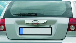 Hyundai Getz 2002– Uzlika virs numura zīmes (2002-2006, nerūs. tērauds) foto 4